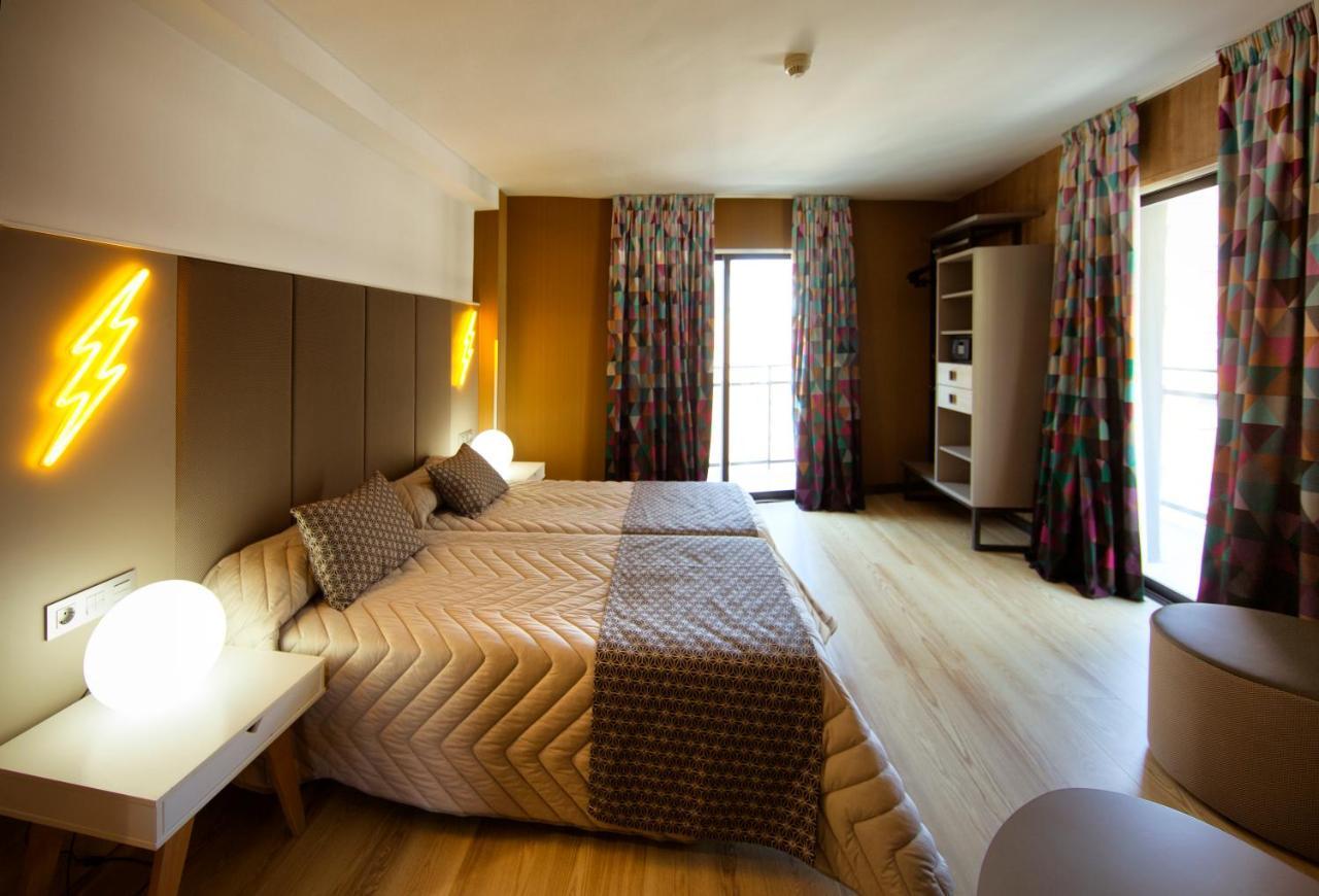 Hotel Cuco Benidorm Buitenkant foto